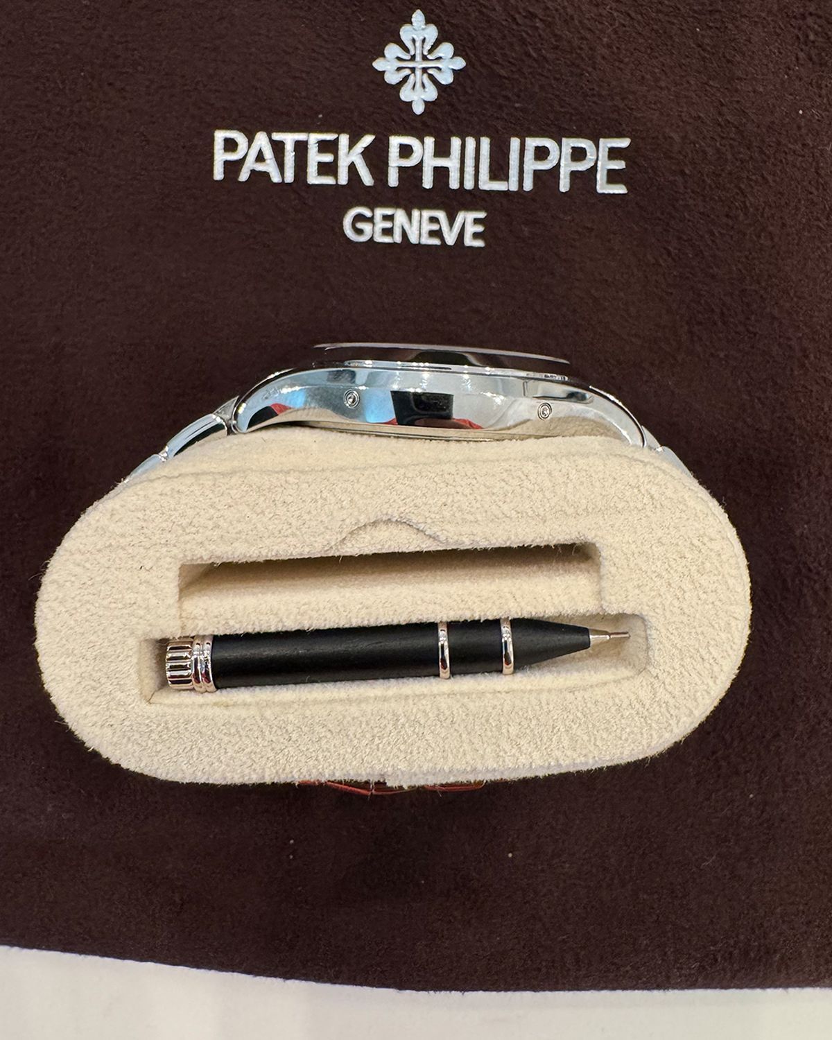 Patek Philippe 4947/1A-001