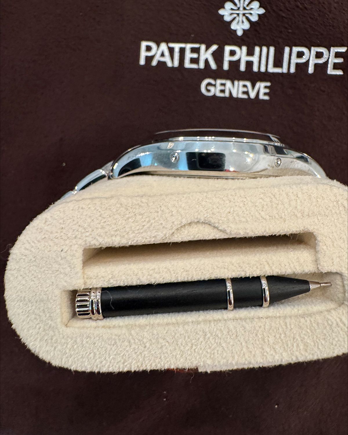 Patek Philippe 4947/1A-001