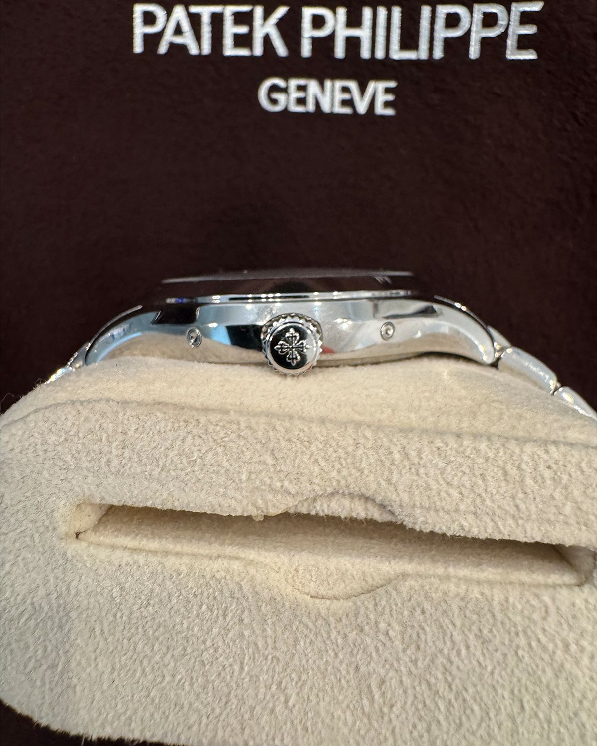 Patek Philippe 4947/1A-001