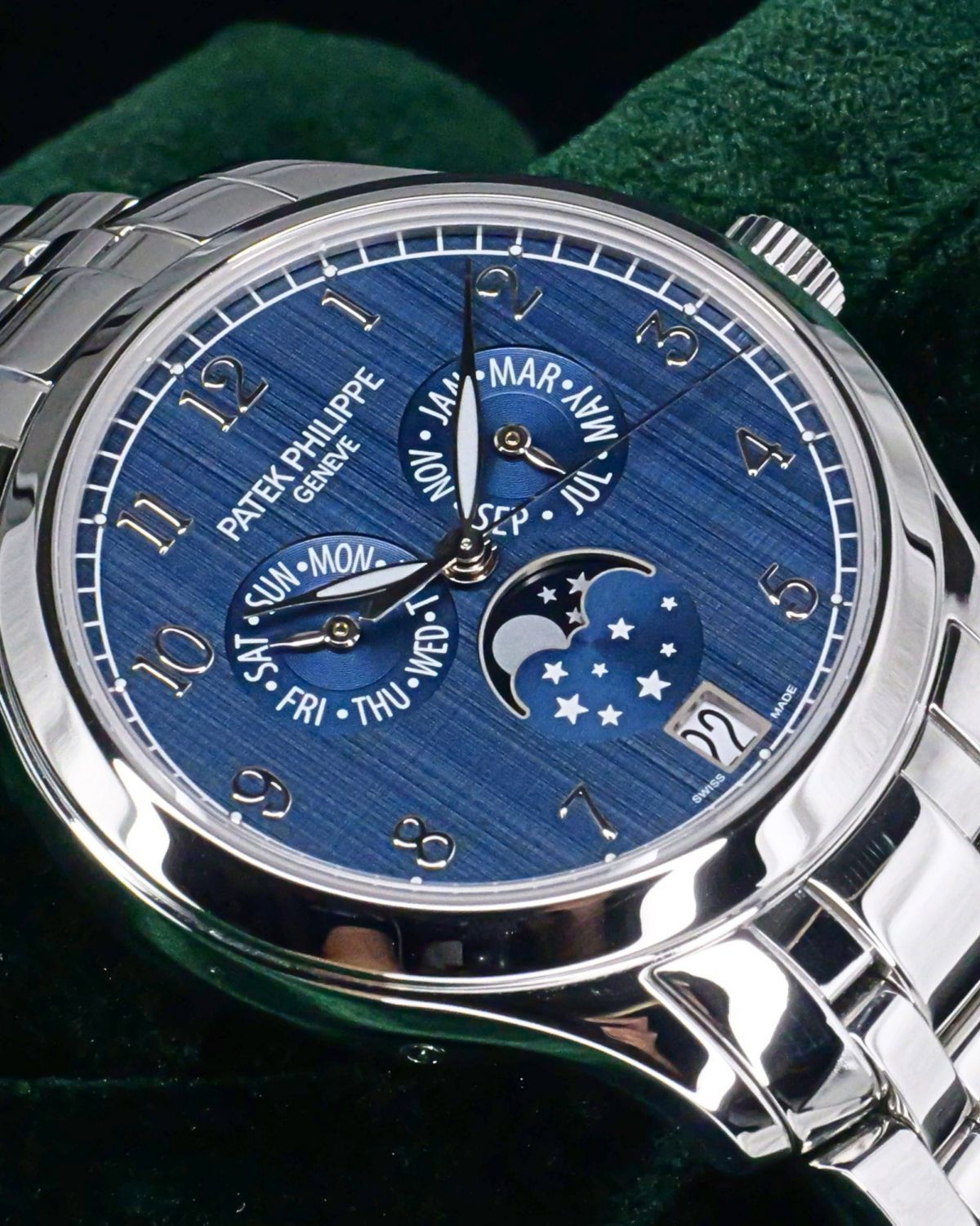 Patek Philippe 4947/1A-001