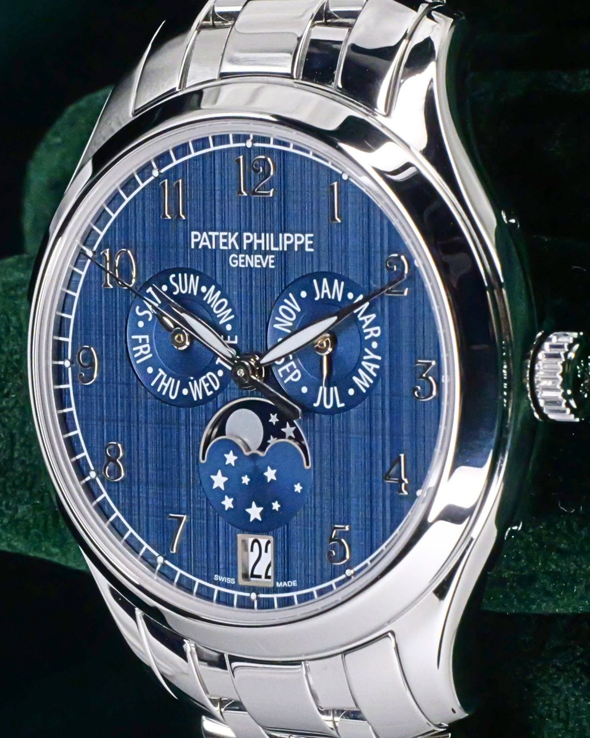 Patek Philippe 4947/1A-001