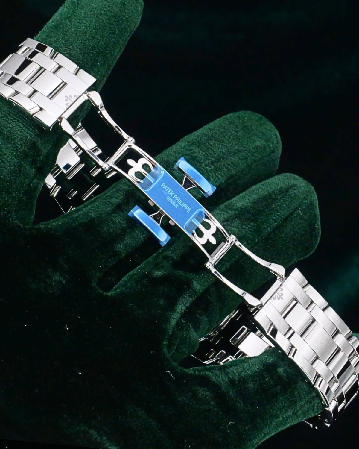 Patek Philippe 4947/1A-001