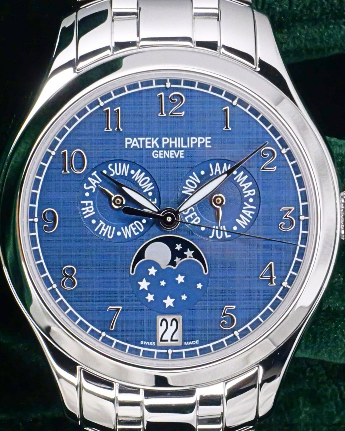 Patek Philippe 4947/1A-001