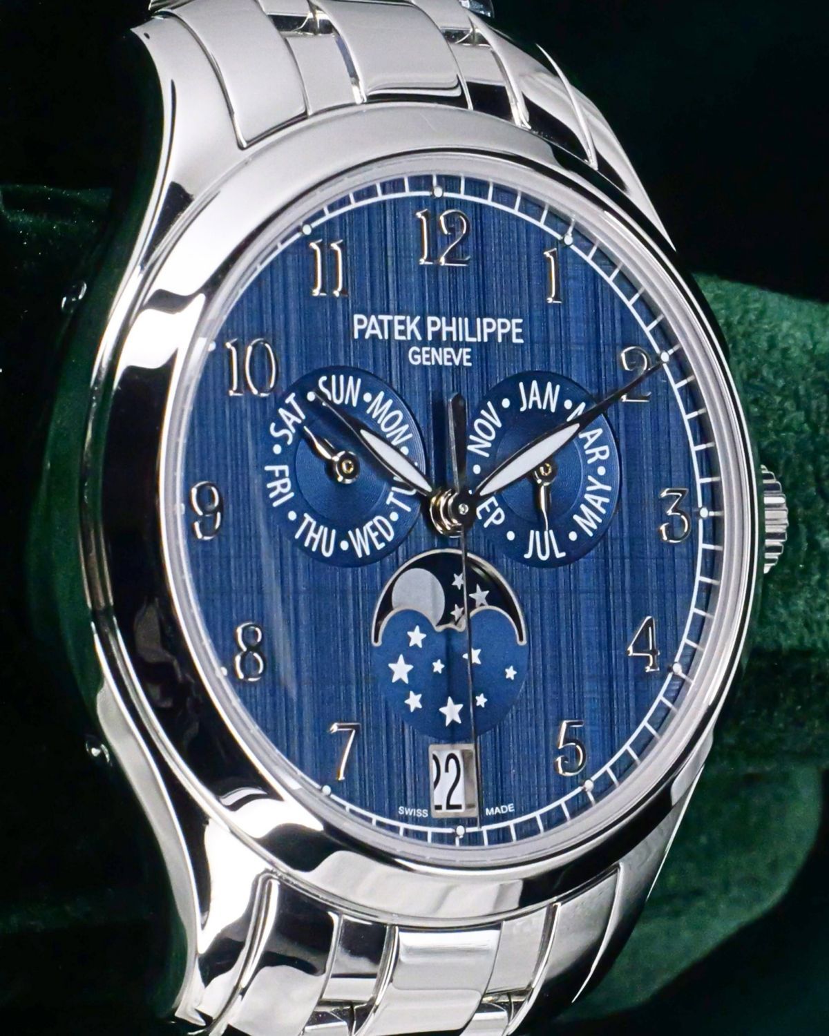 Patek Philippe 4947/1A-001