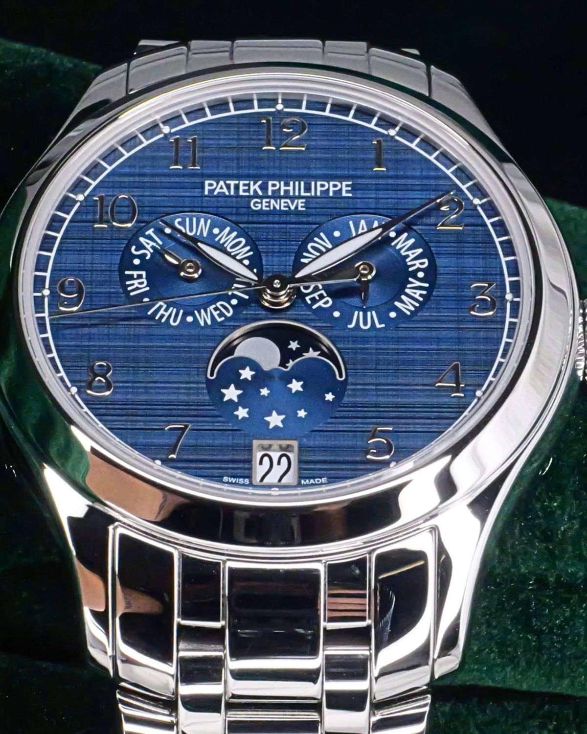 Patek Philippe 4947/1A-001