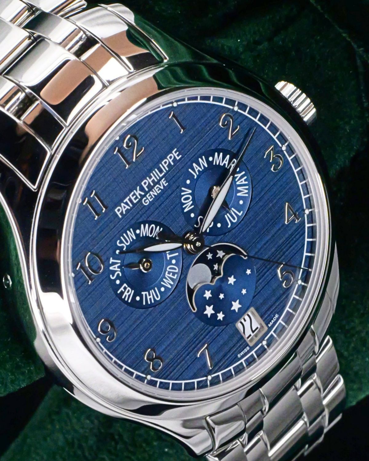 Patek Philippe 4947/1A-001