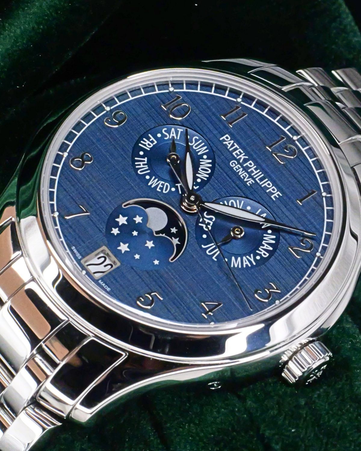 Patek Philippe 4947/1A-001