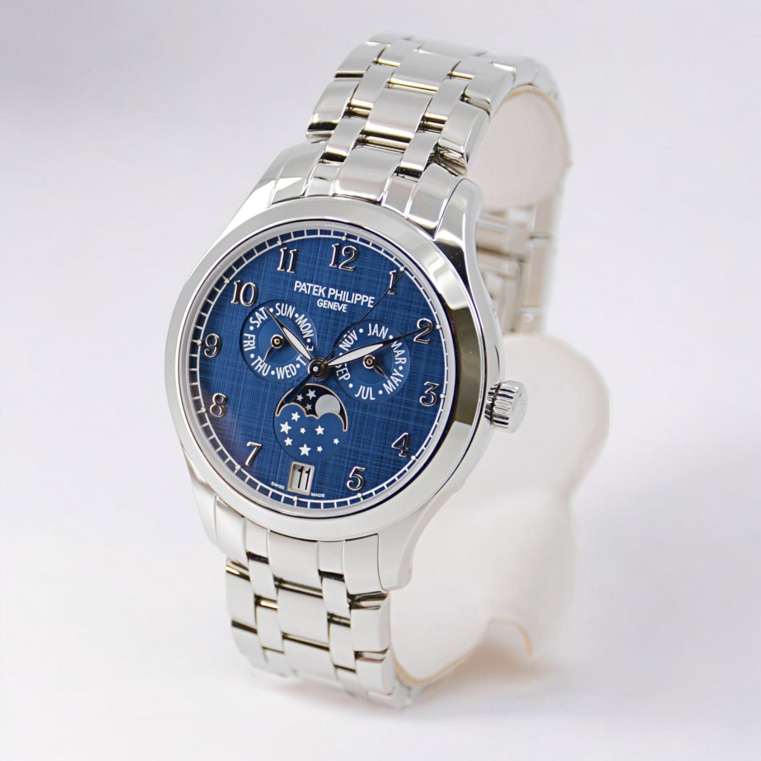 Patek Philippe 4947/1A-001