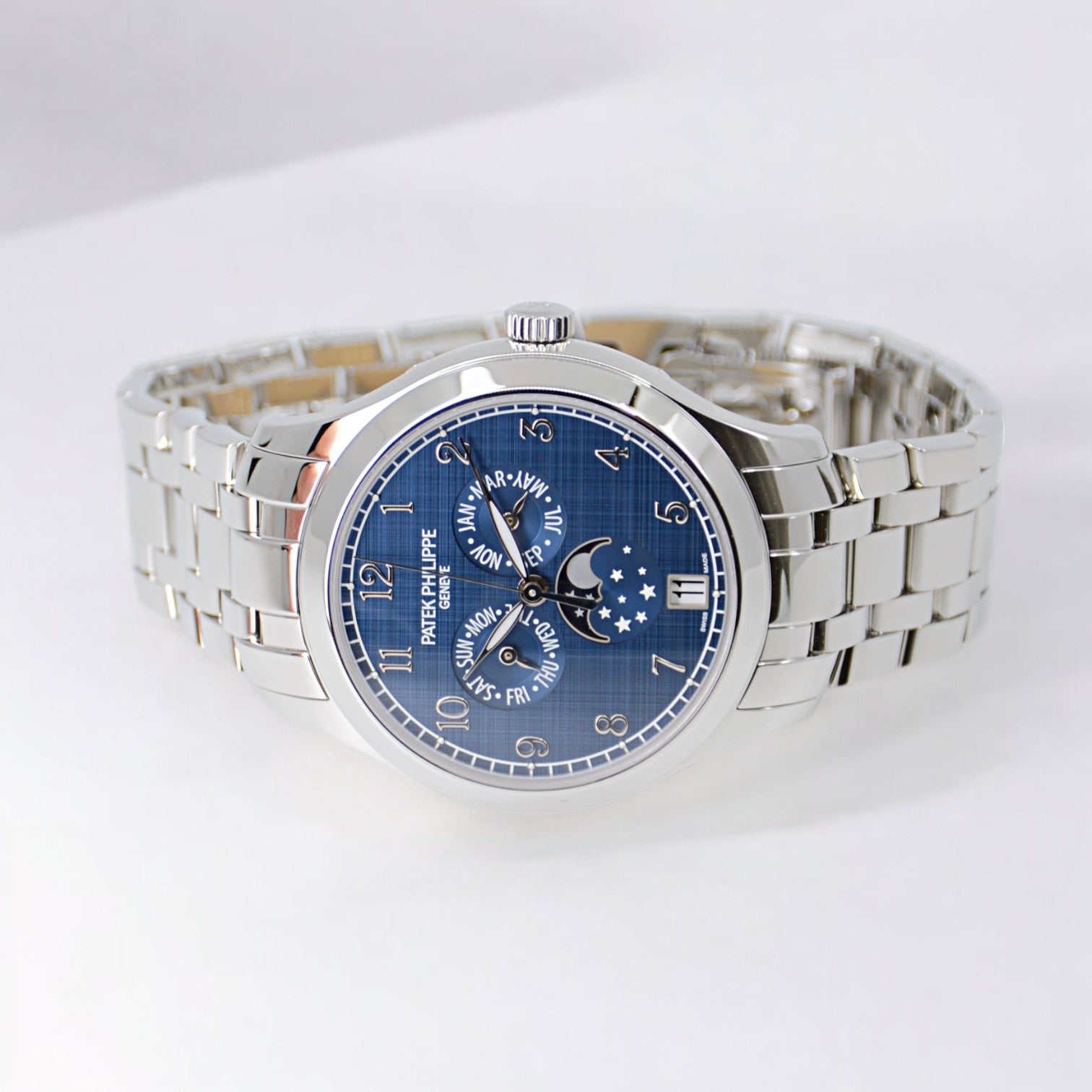 Patek Philippe 4947/1A-001