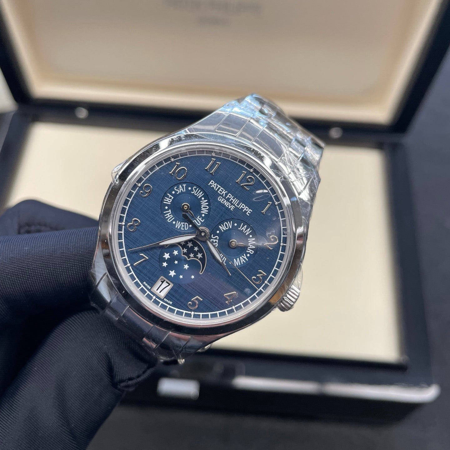 Patek Philippe 4947/1A-001