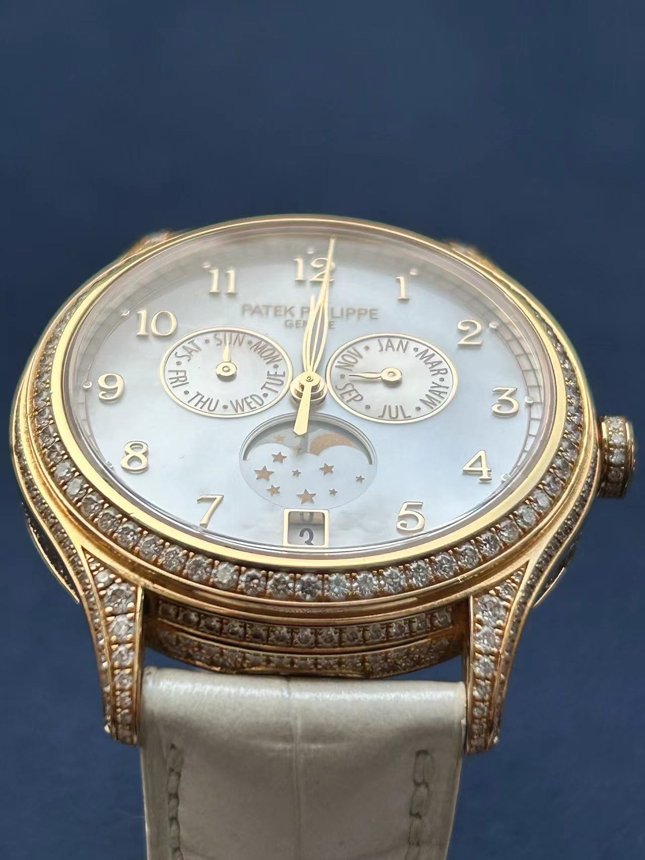 Patek Philippe 4948R-001