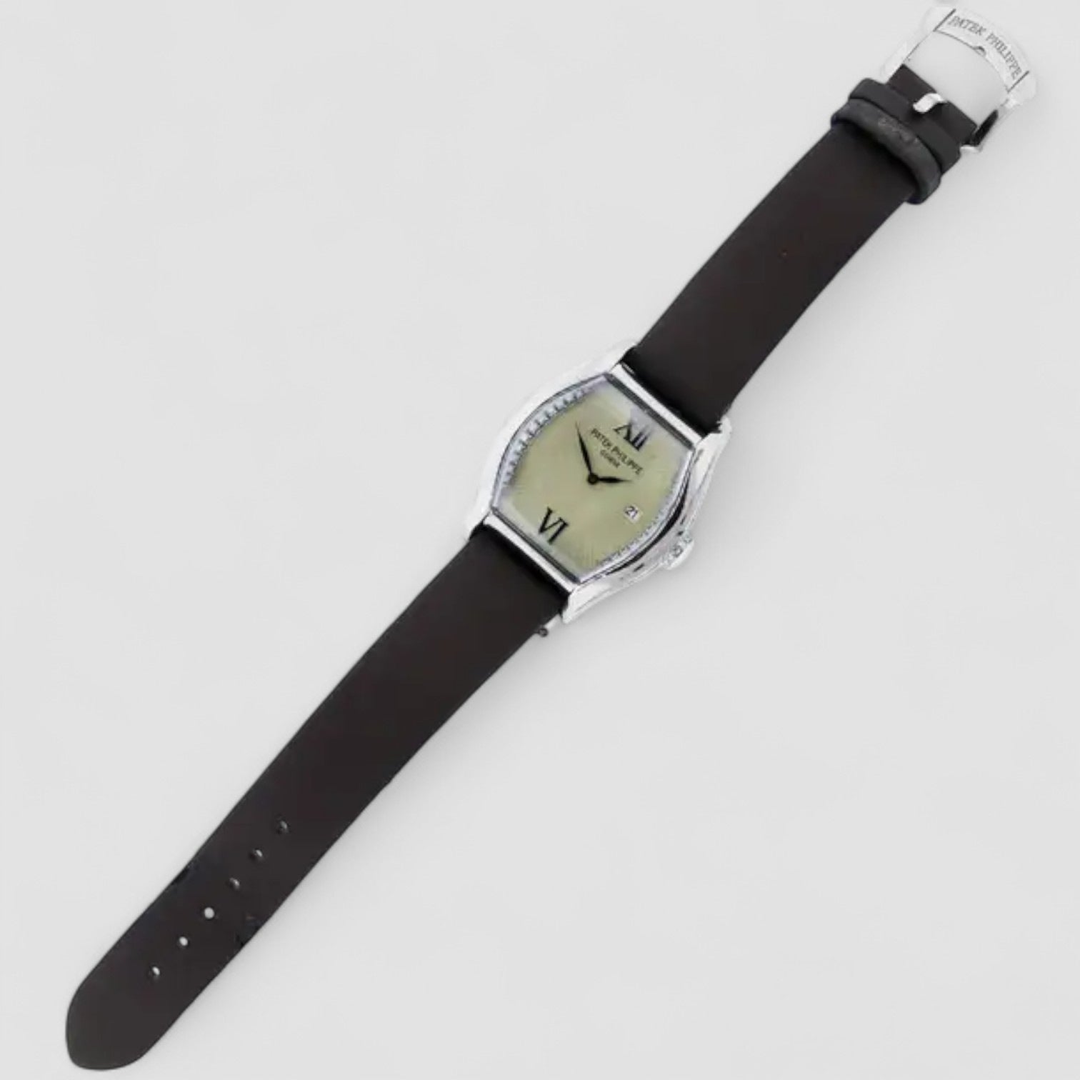 Patek Philippe 4949G-001
