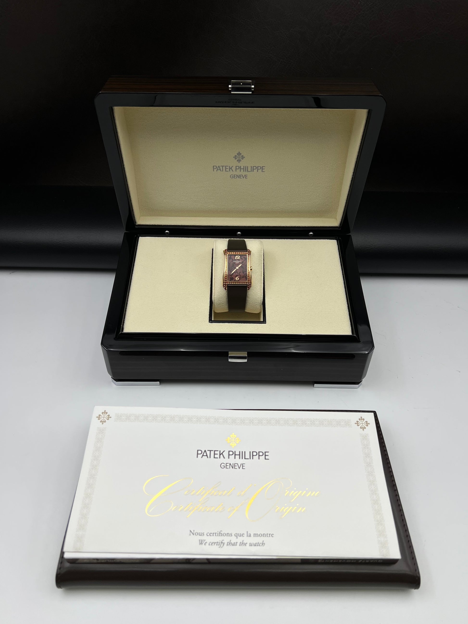 Patek Philippe 4962/200R-001