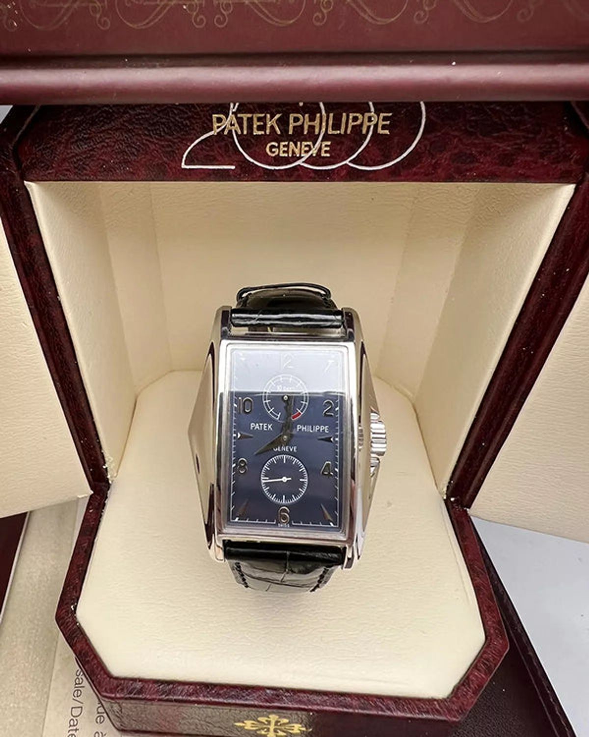 Patek Philippe 5100G-001