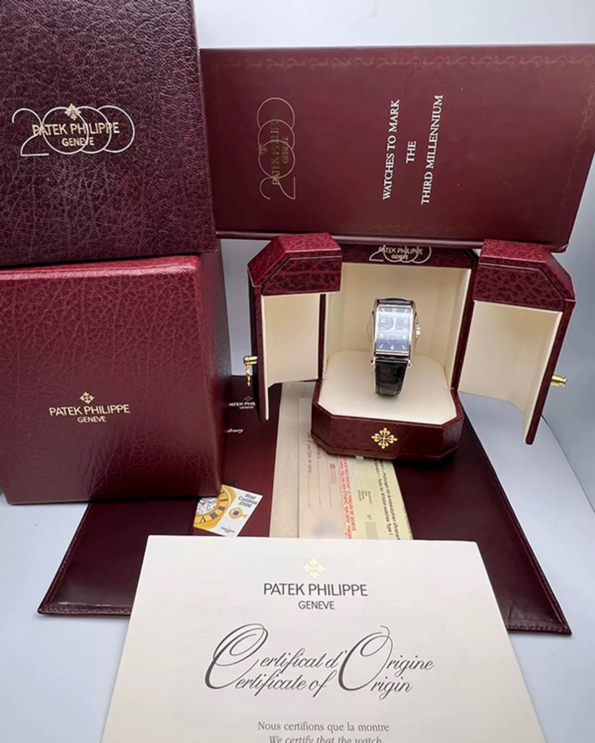 Patek Philippe 5100G-001
