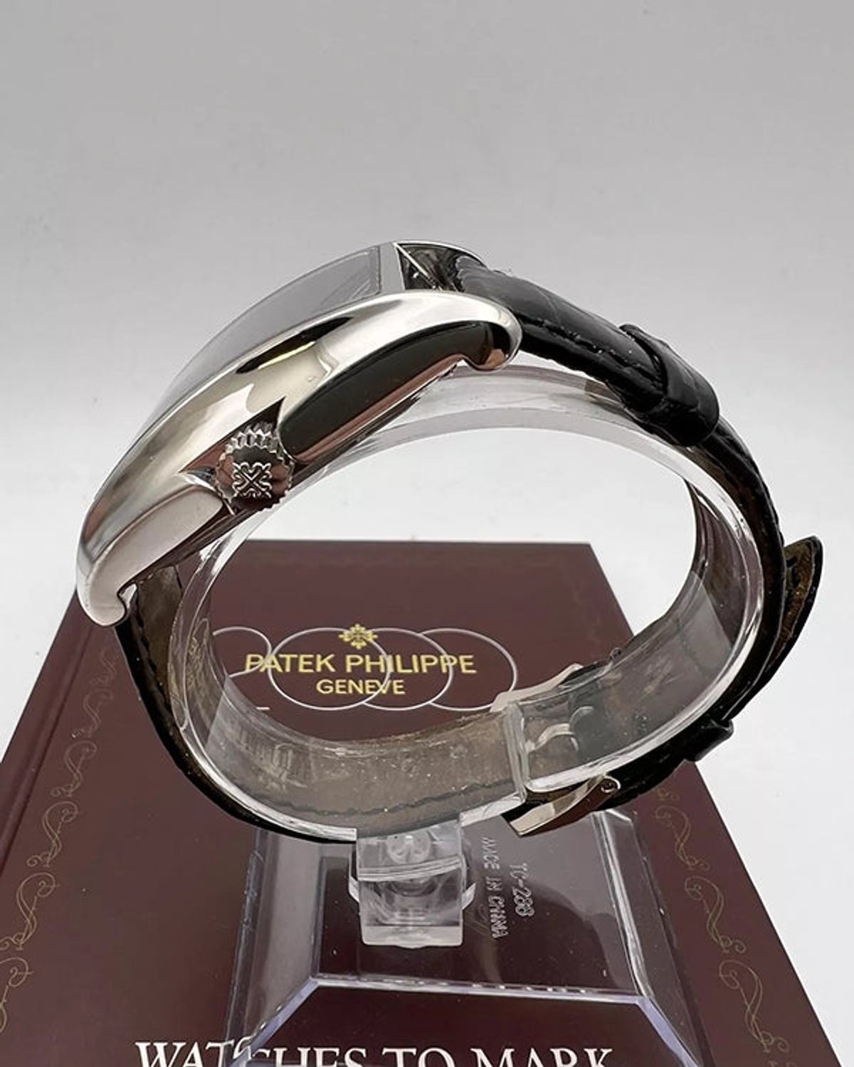Patek Philippe 5100G-001