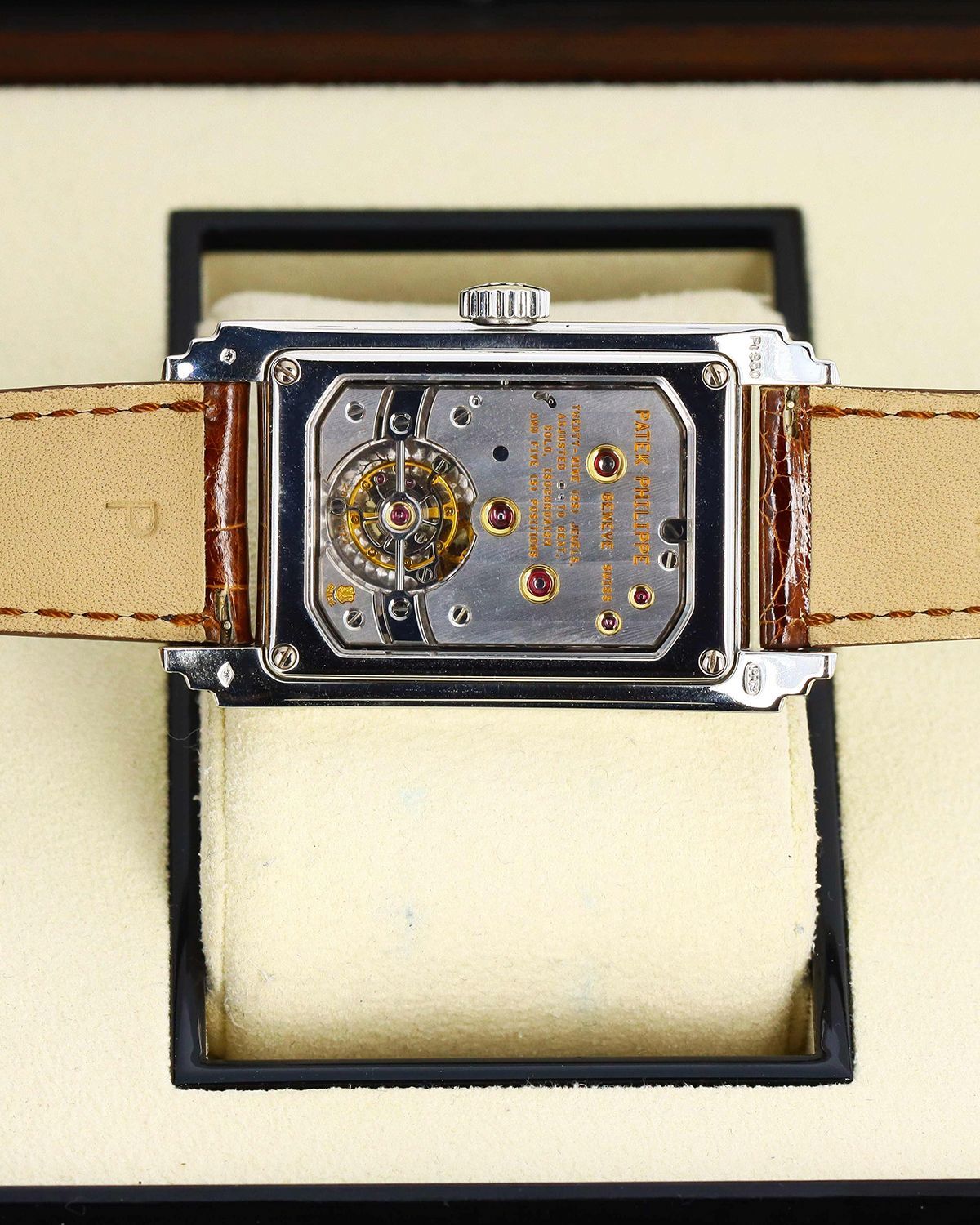 Patek Philippe 5101P-010