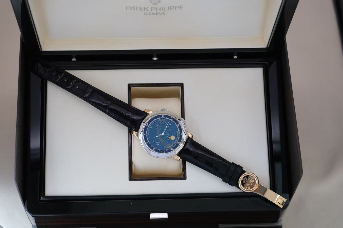 Patek Philippe 5102PR-001