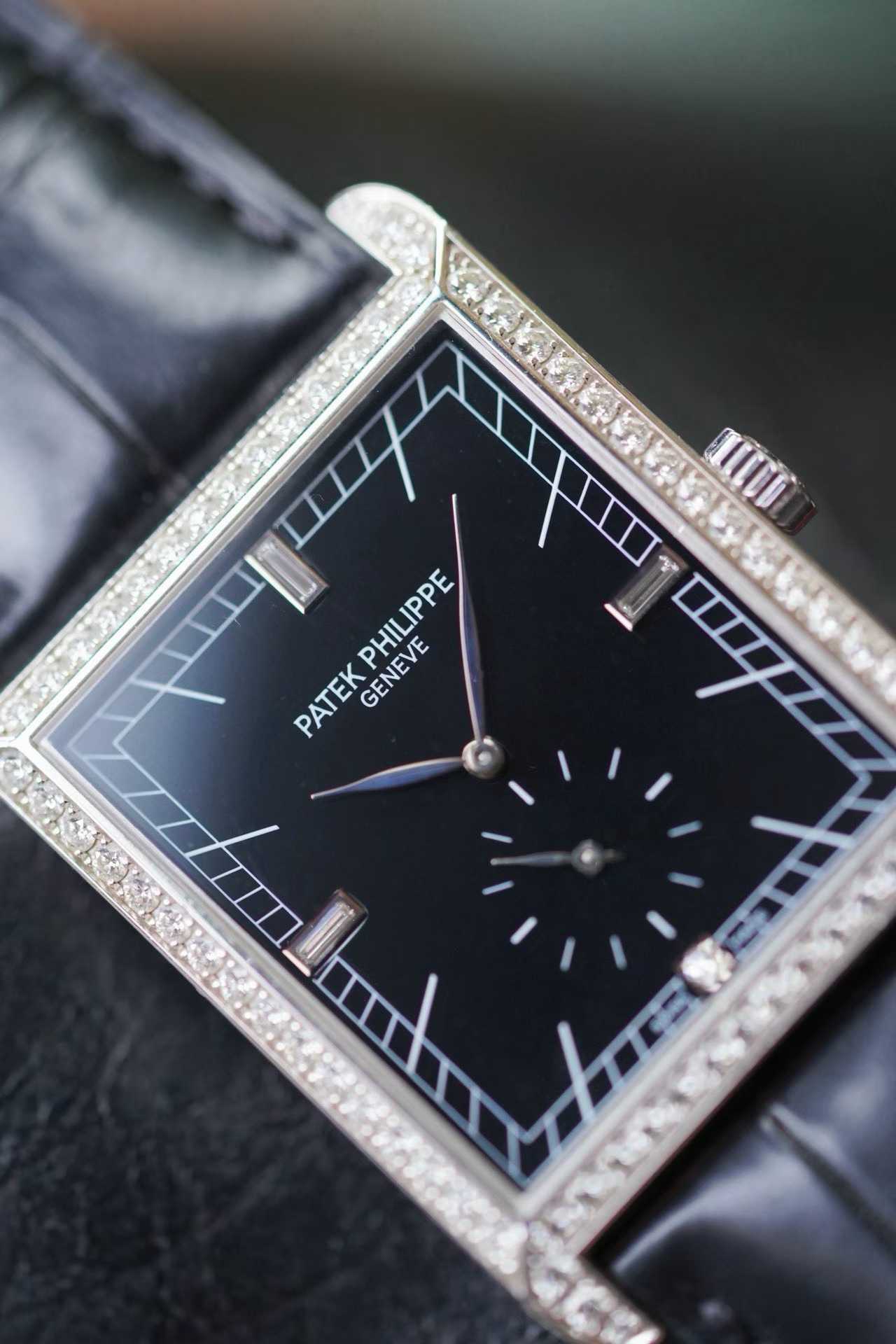 Patek Philippe 5112G