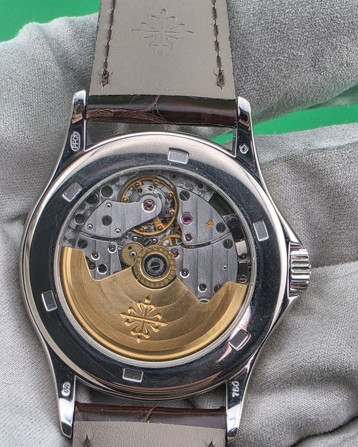 Patek Philippe 5117G-001