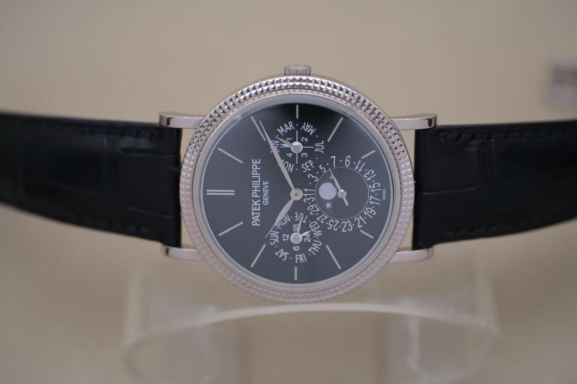 Patek Philippe 5139G-010