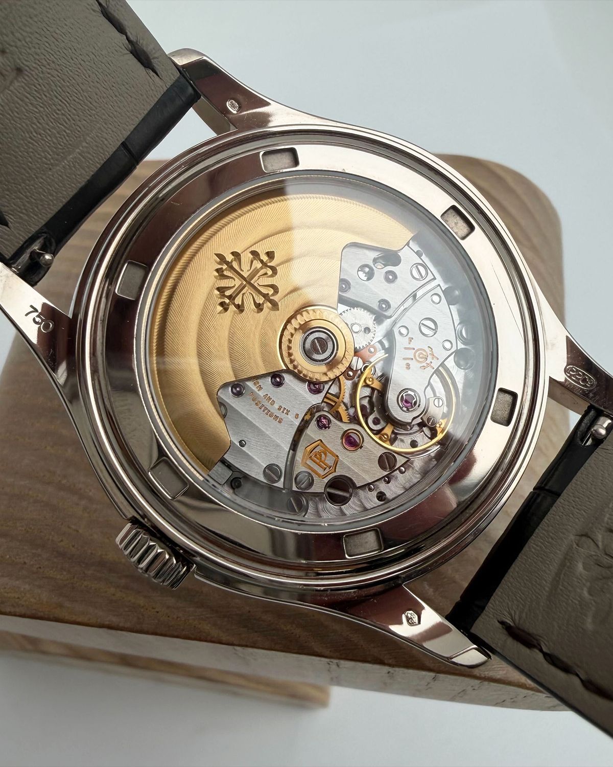 Patek Philippe 5146G-001