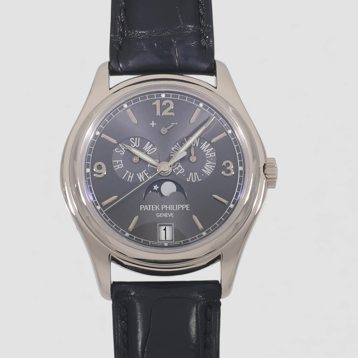 Patek Philippe 5146G-010