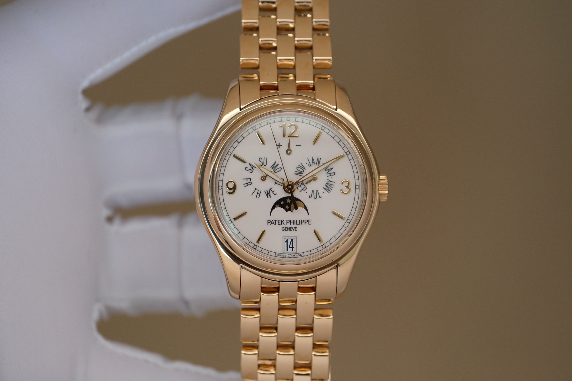 Patek Philippe 5146/1J-001