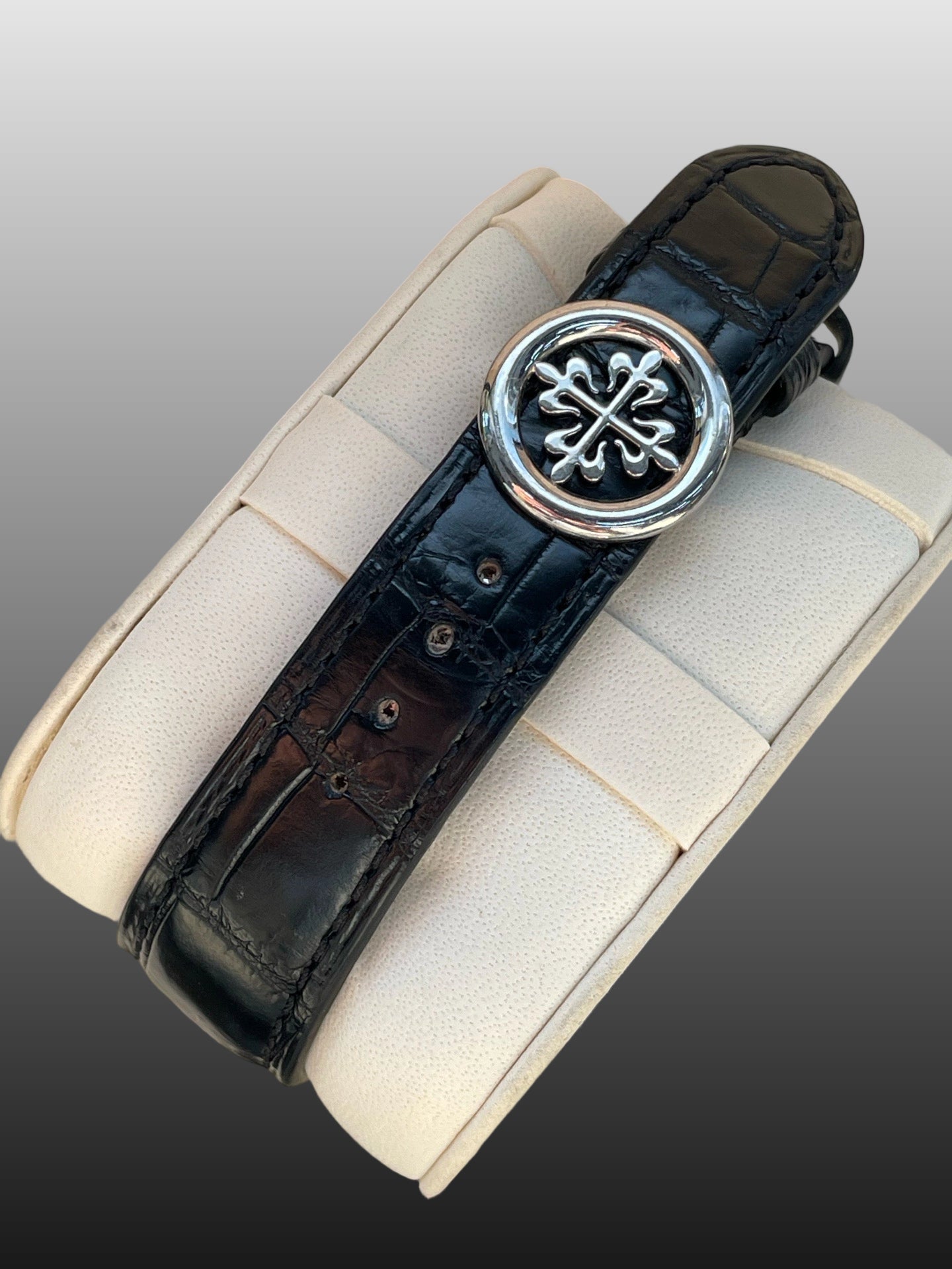 Patek Philippe 5147G-001