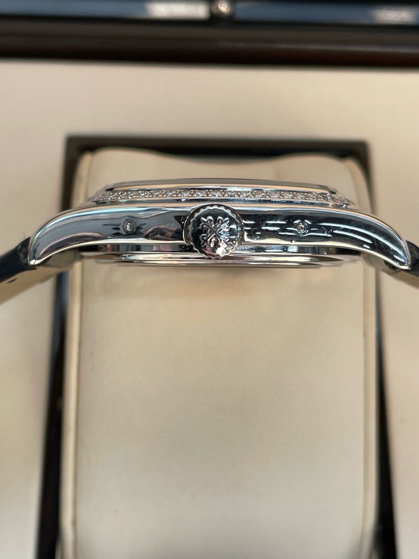 Patek Philippe 5147G-001