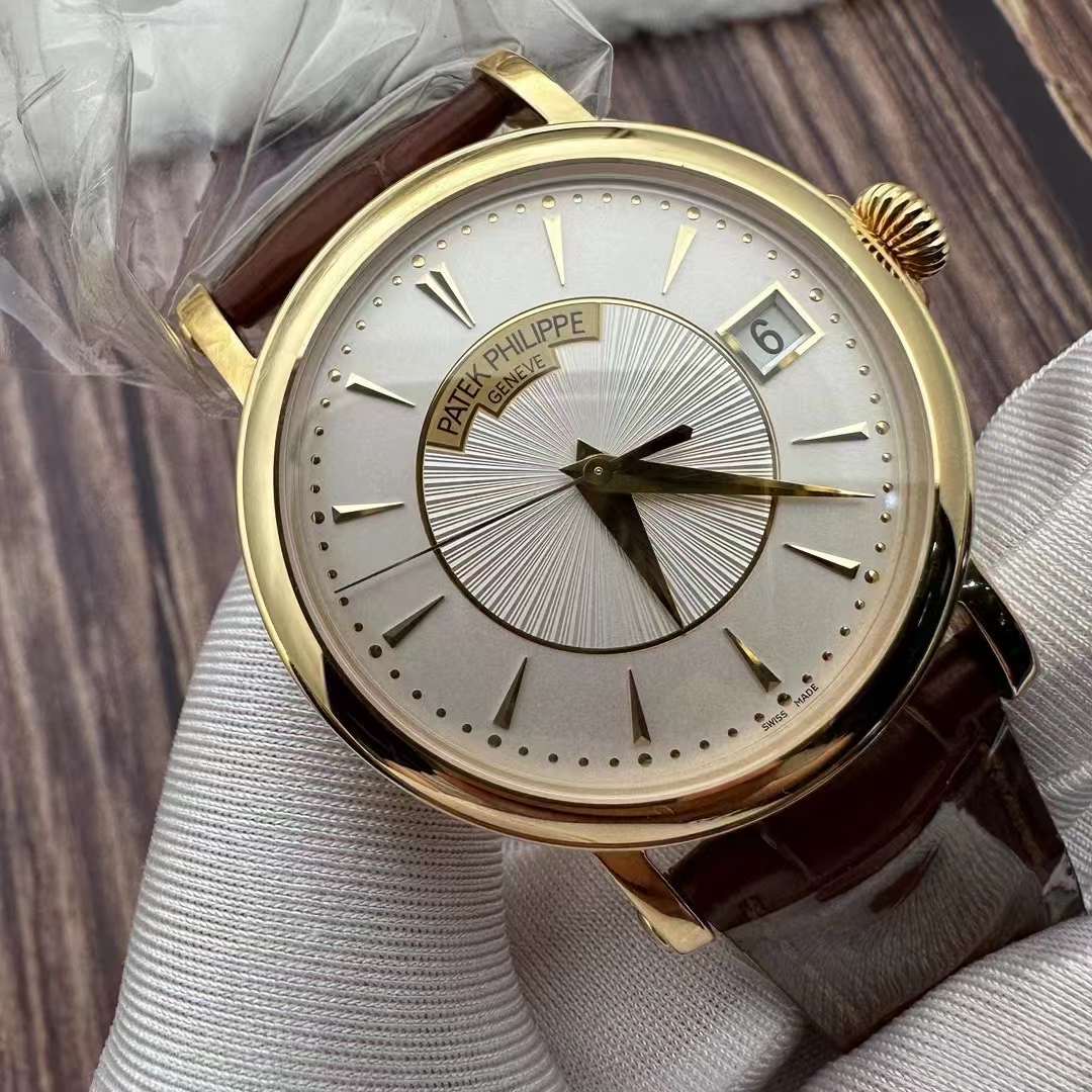 Patek Philippe 5153J-001