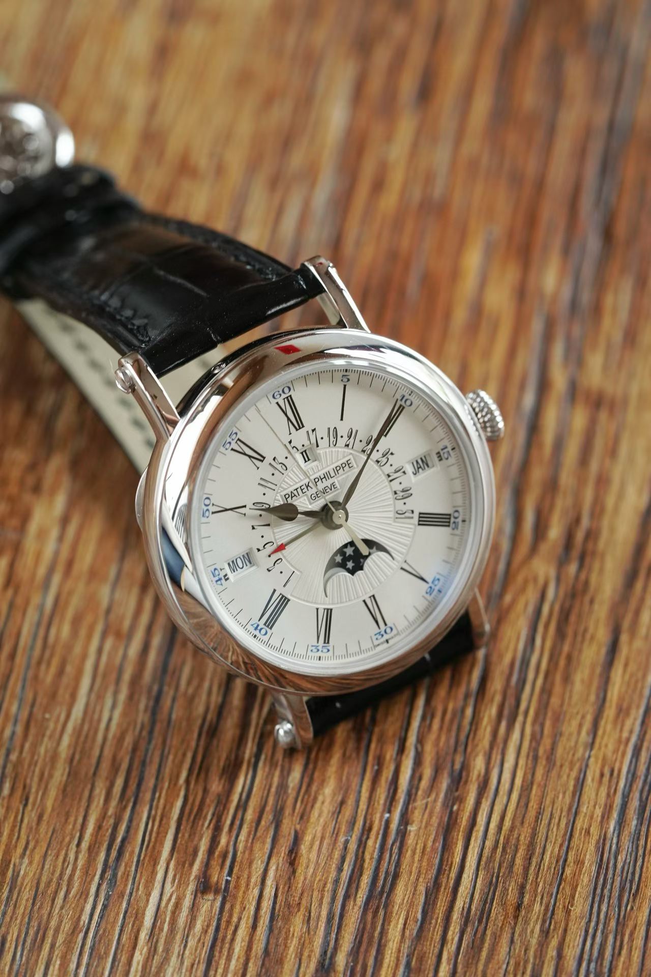 Patek Philippe 5159G