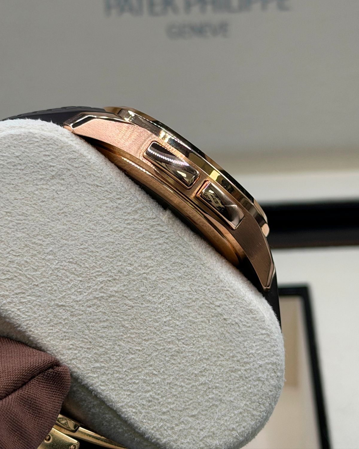 Patek Philippe 5164R-001