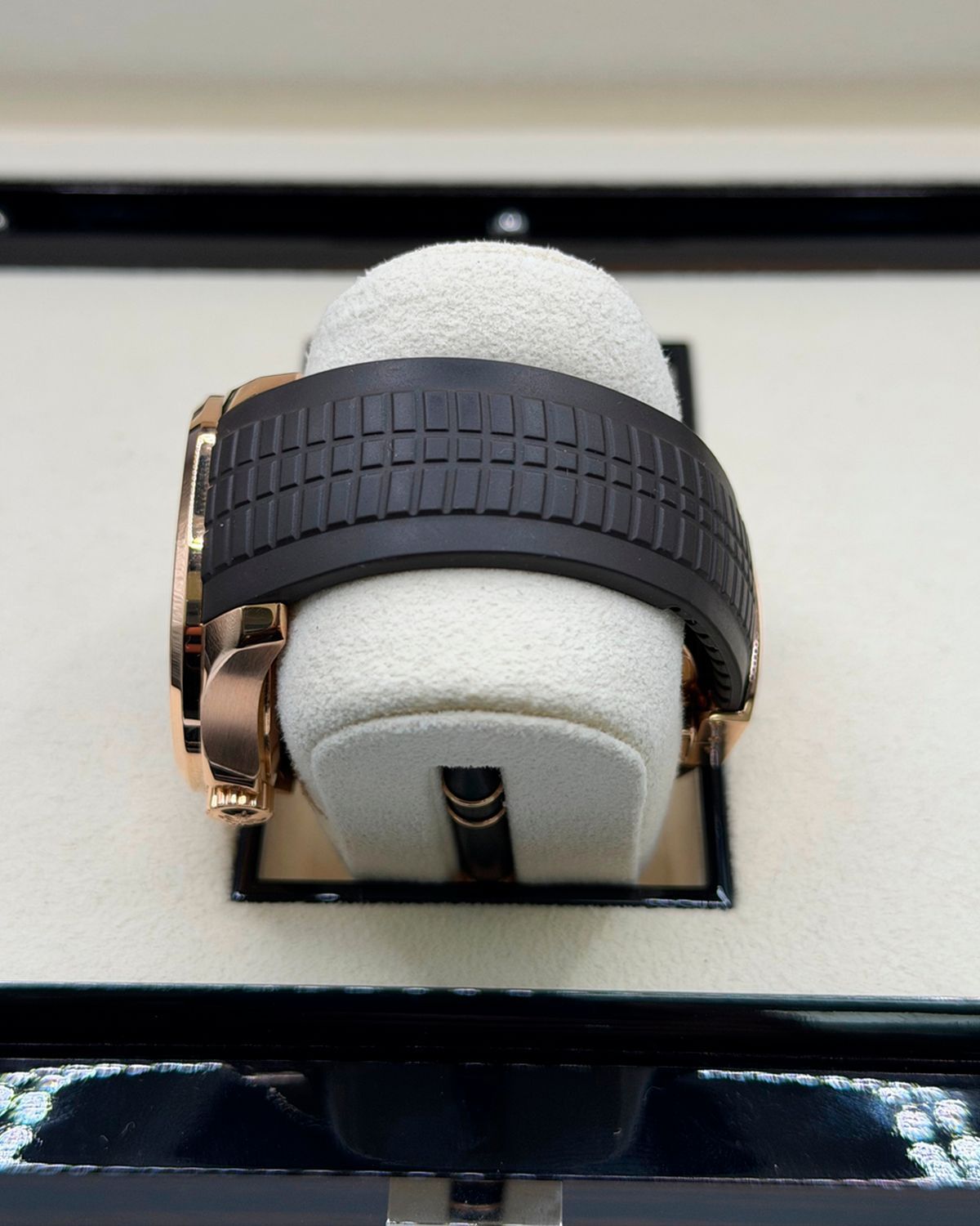 Patek Philippe 5164R-001