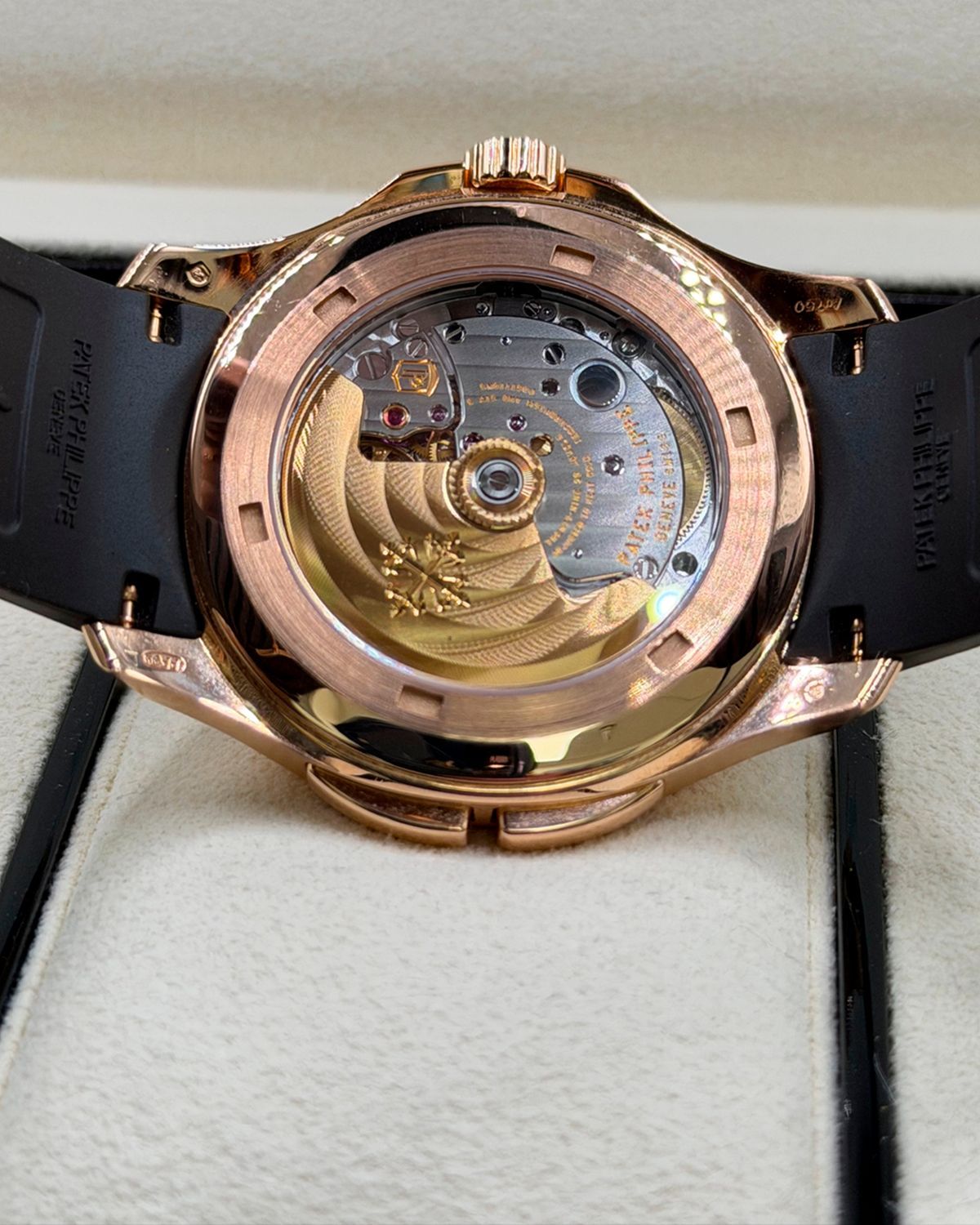 Patek Philippe 5164R-001