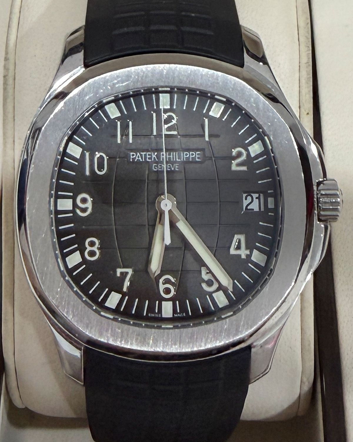 Patek Philippe 5167A