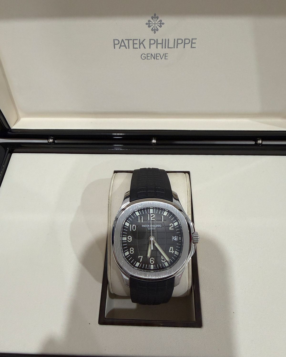 Patek Philippe 5167A