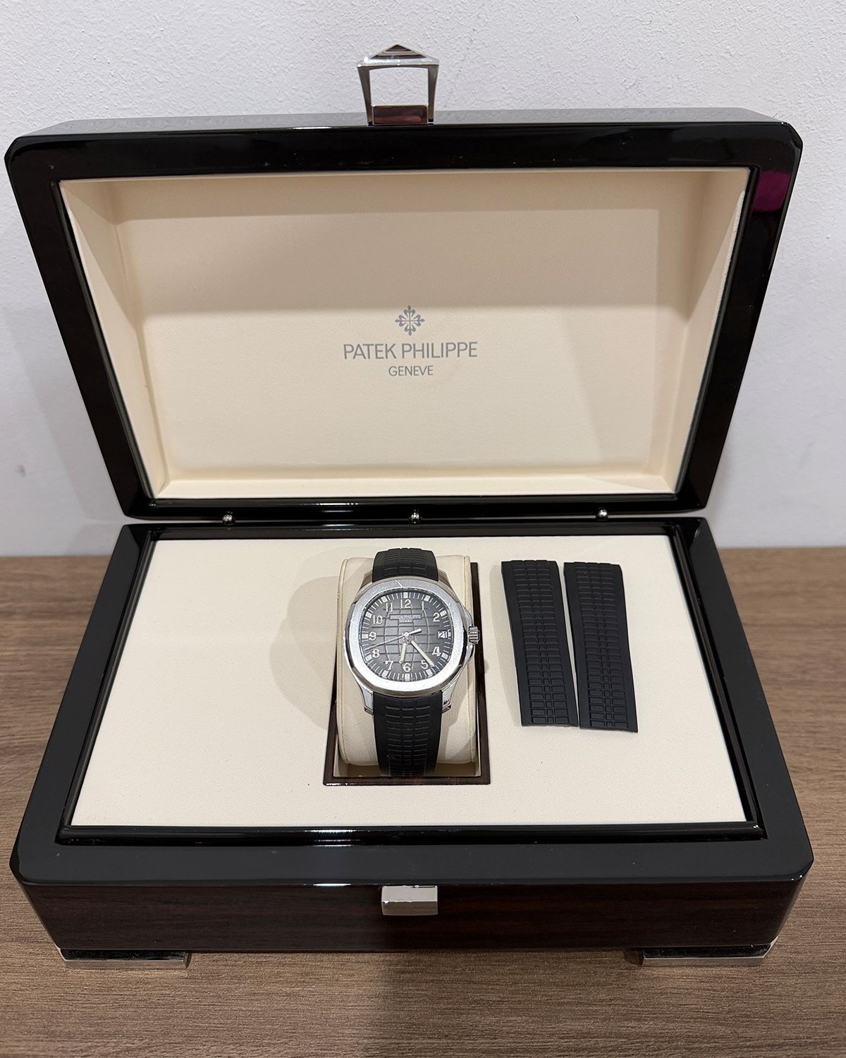 Patek Philippe 5167A