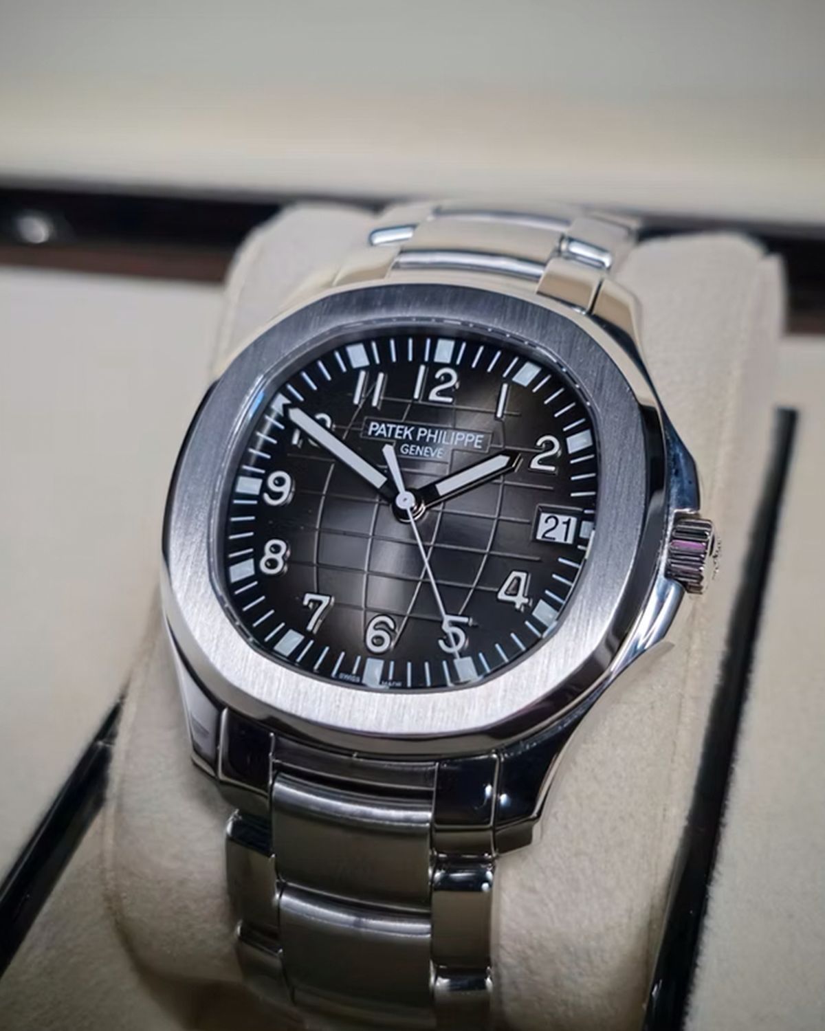 Patek Philippe 5167/1A-001