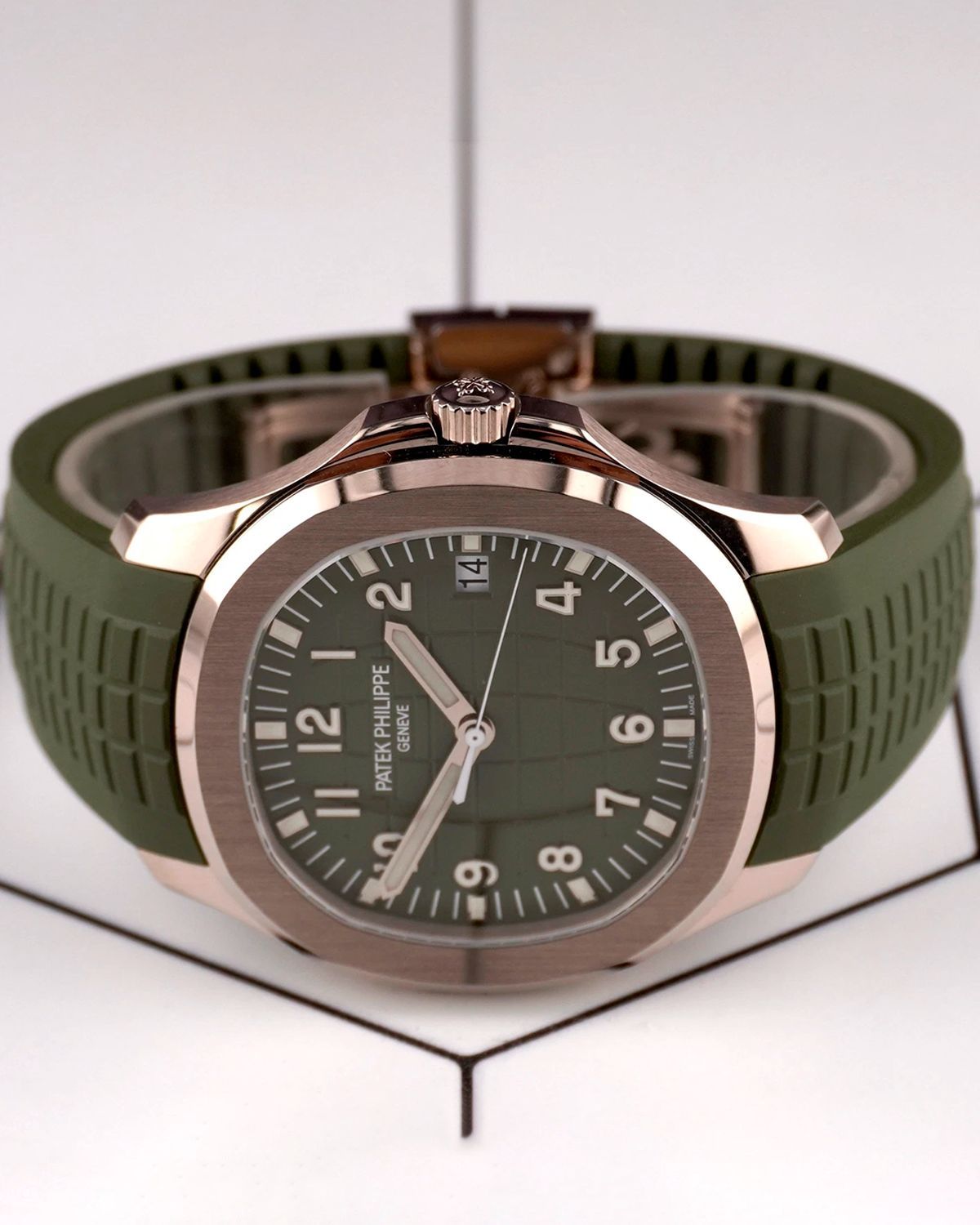 Patek Philippe 5168G-010