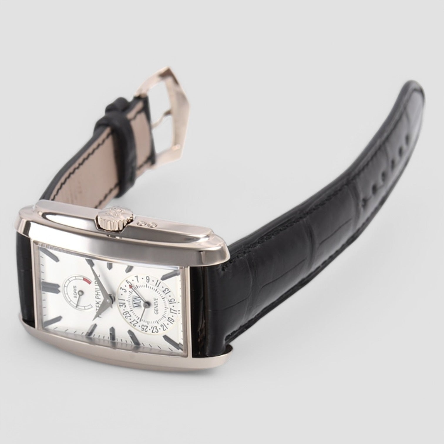 Patek Philippe 5200G-010