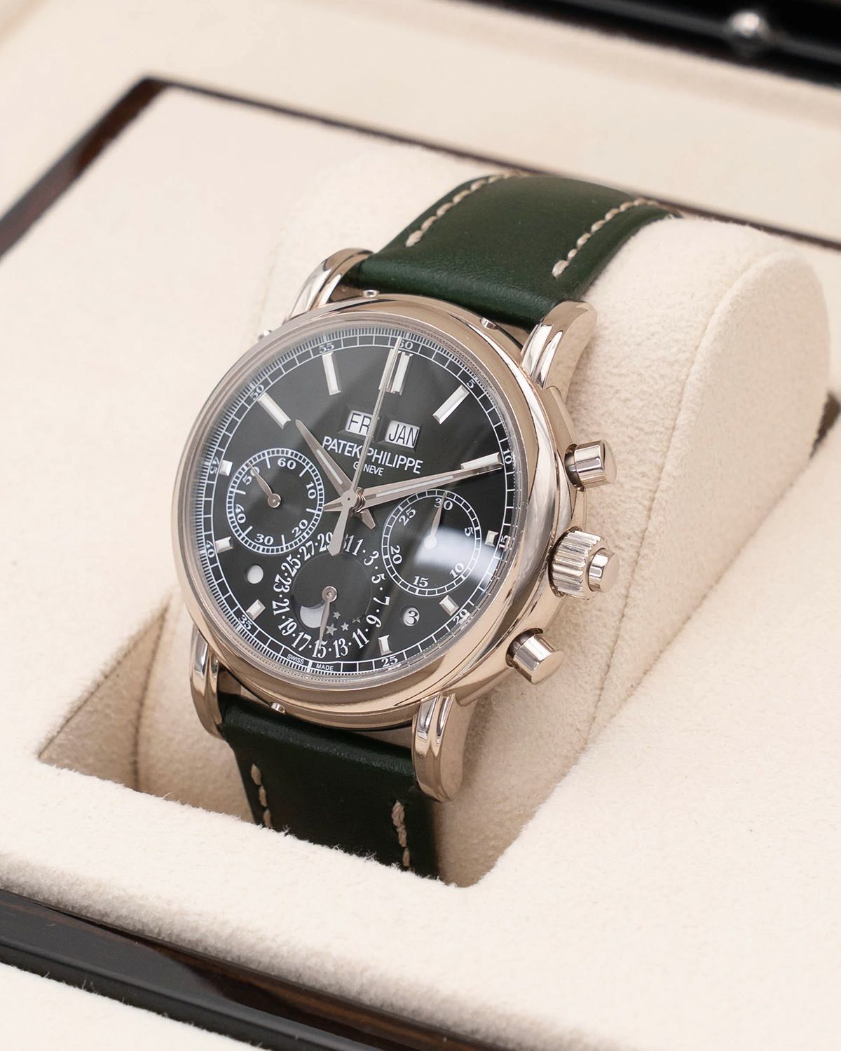 Patek Philippe 5204G