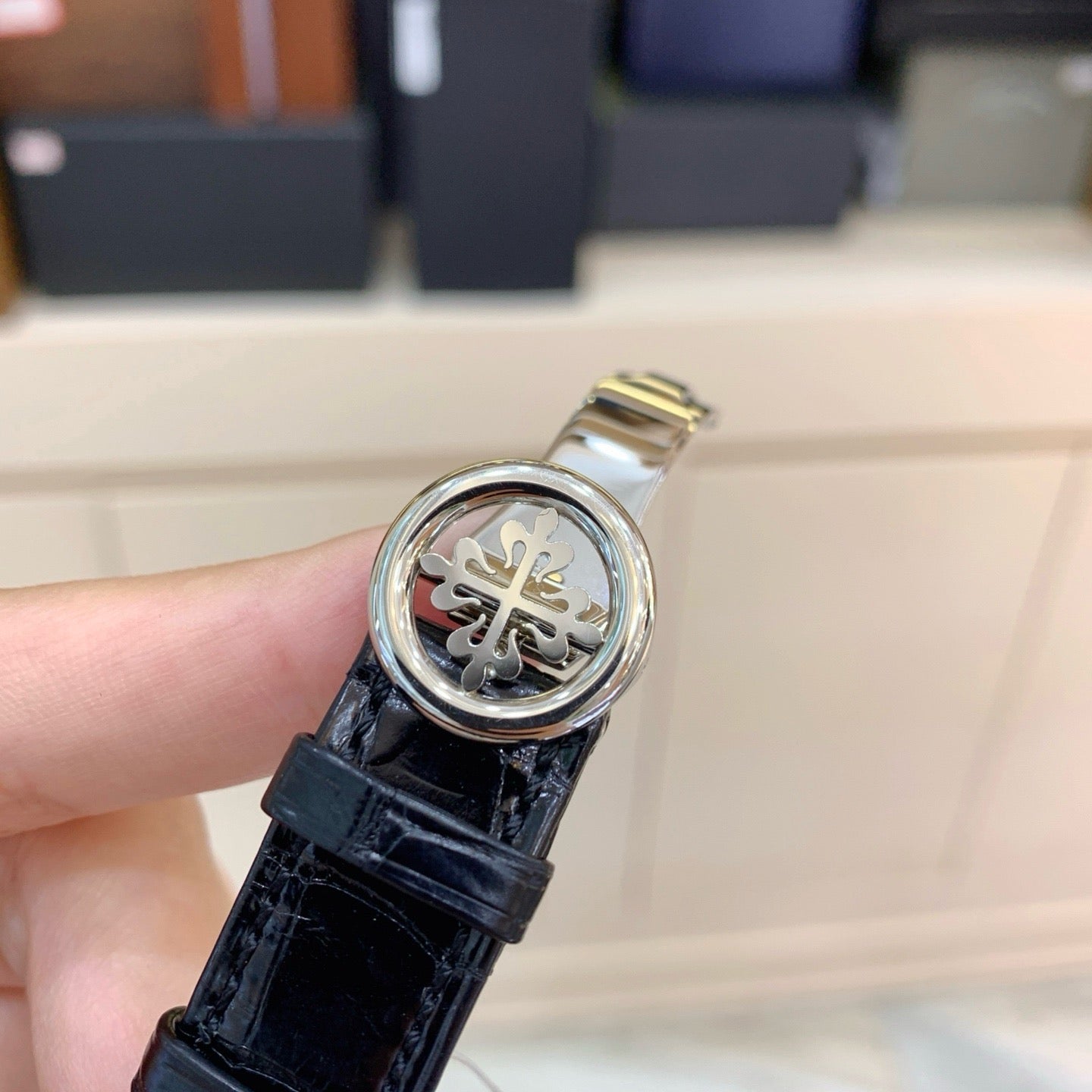 Patek Philippe 5204P-011