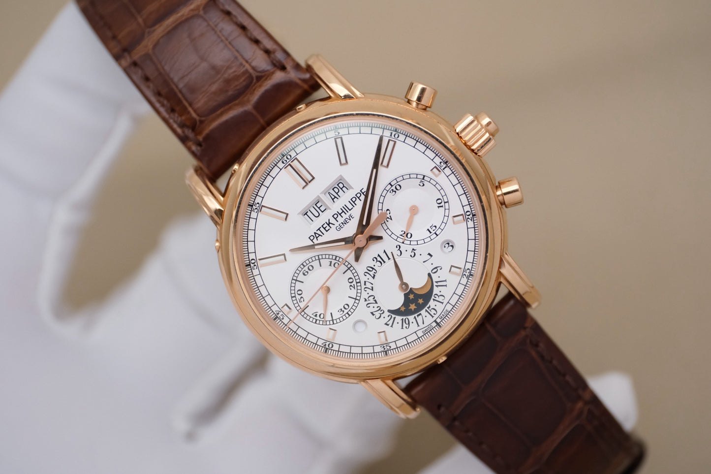 Patek Philippe 5204R-001