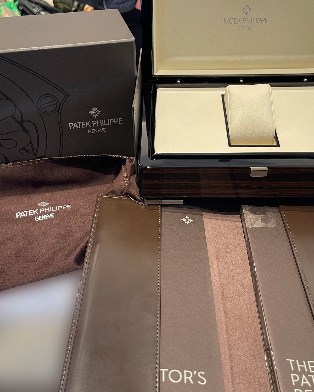 Patek Philippe 5205R-010