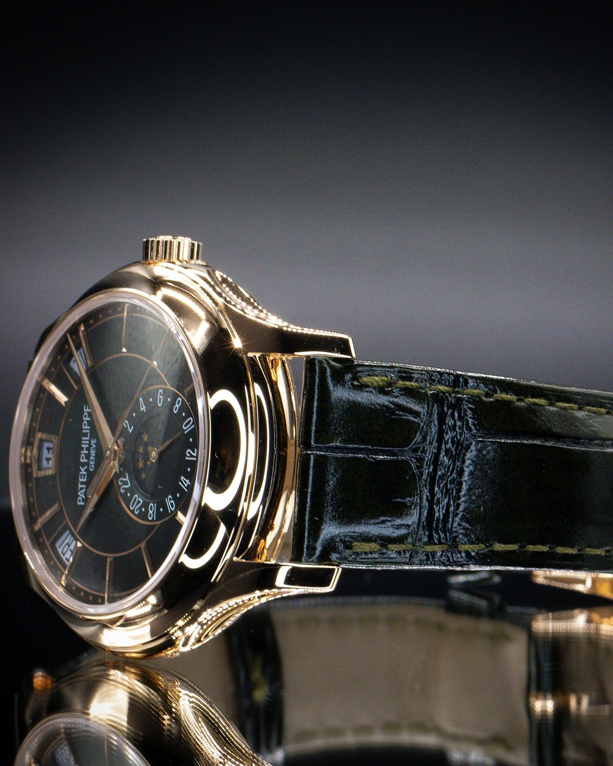 Patek Philippe 5205R-011