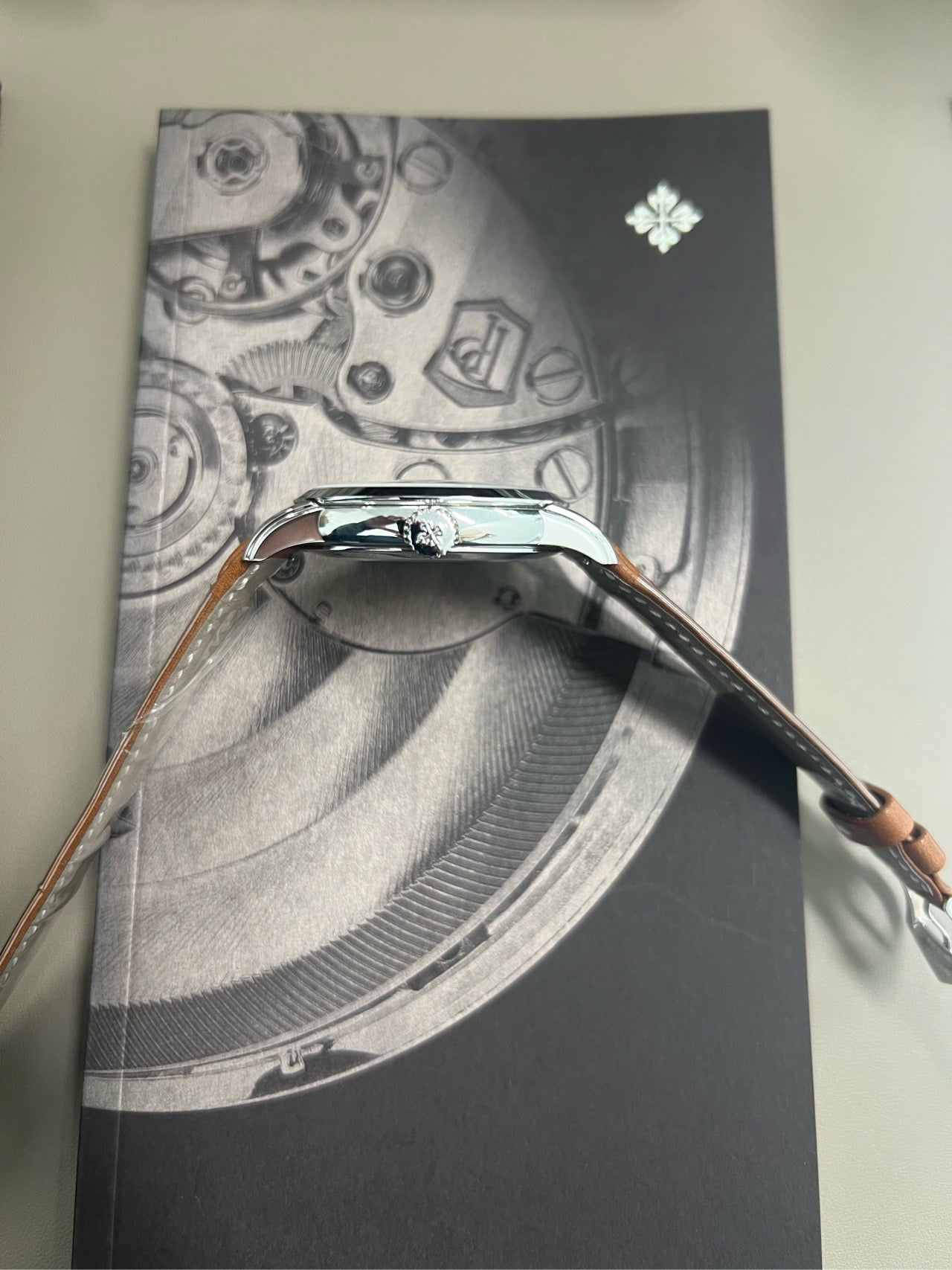 Patek Philippe 5212A-001