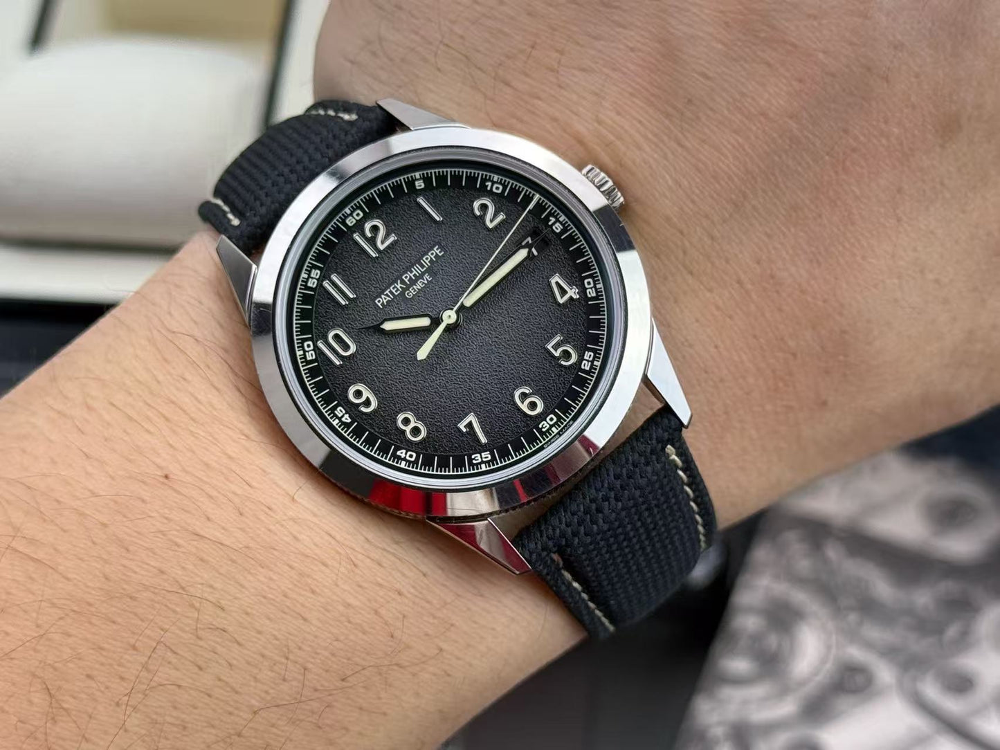 Patek Philippe 5226G-001