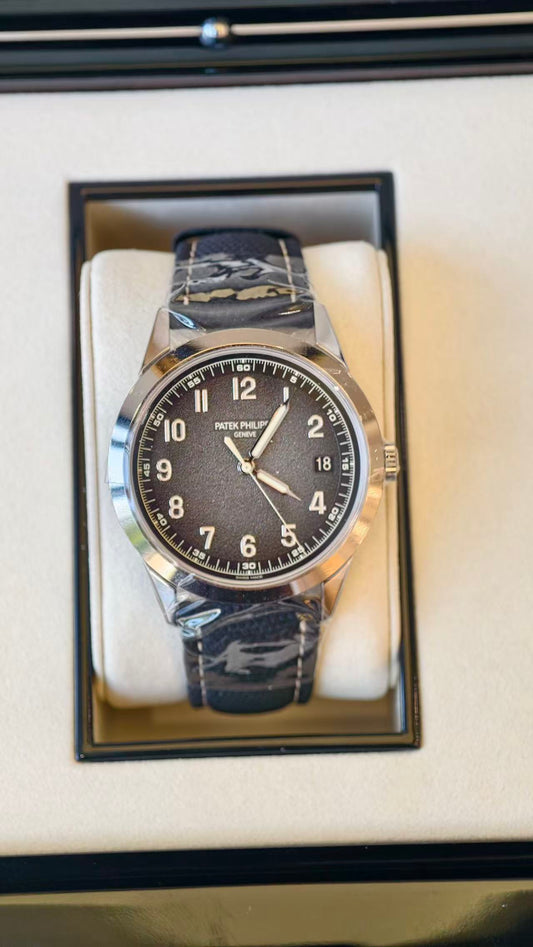 Patek Philippe 5226G-001