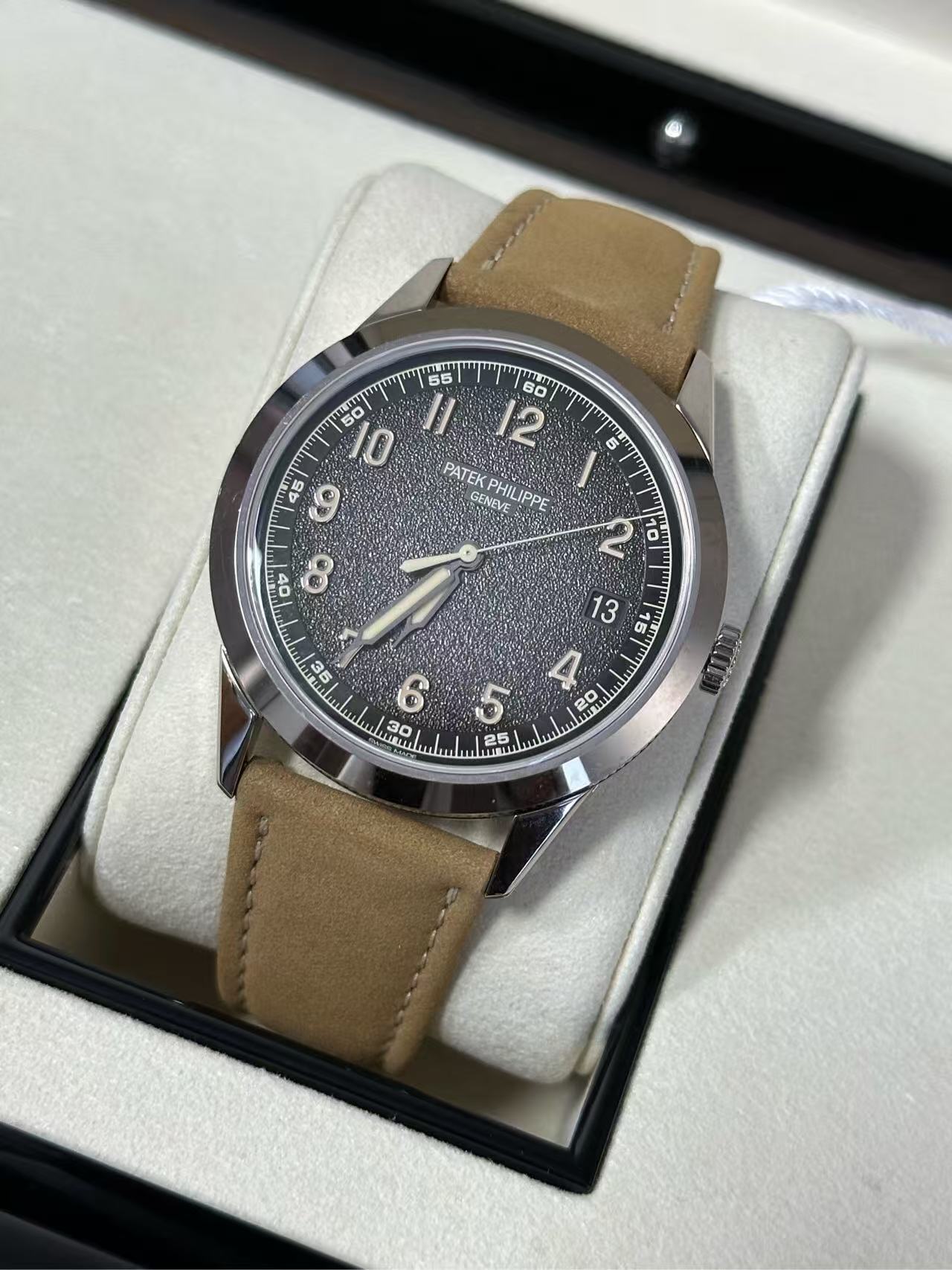 Patek Philippe 5226g